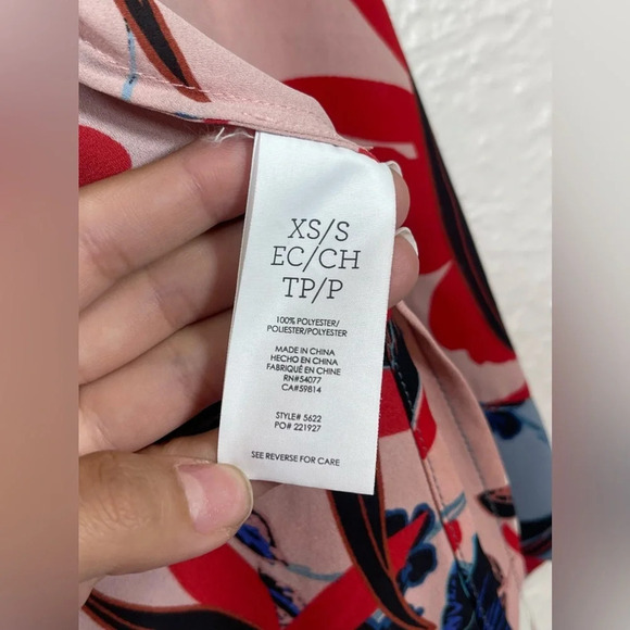 Cabi Blooming Blush Pink Floral Tropical Kimono Topper Shawl Cardigan Women XS/S - Picture 8 of 13